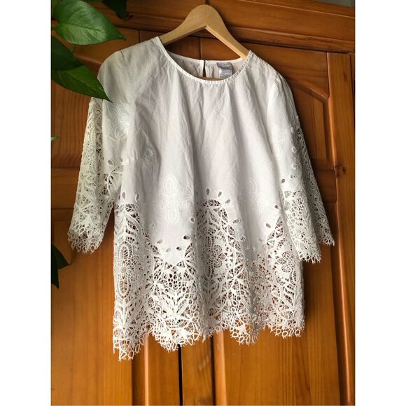 Chico’s Crochet Embroidered Blouse Size 1 US SZ 8/10 - Picture 2 of 8